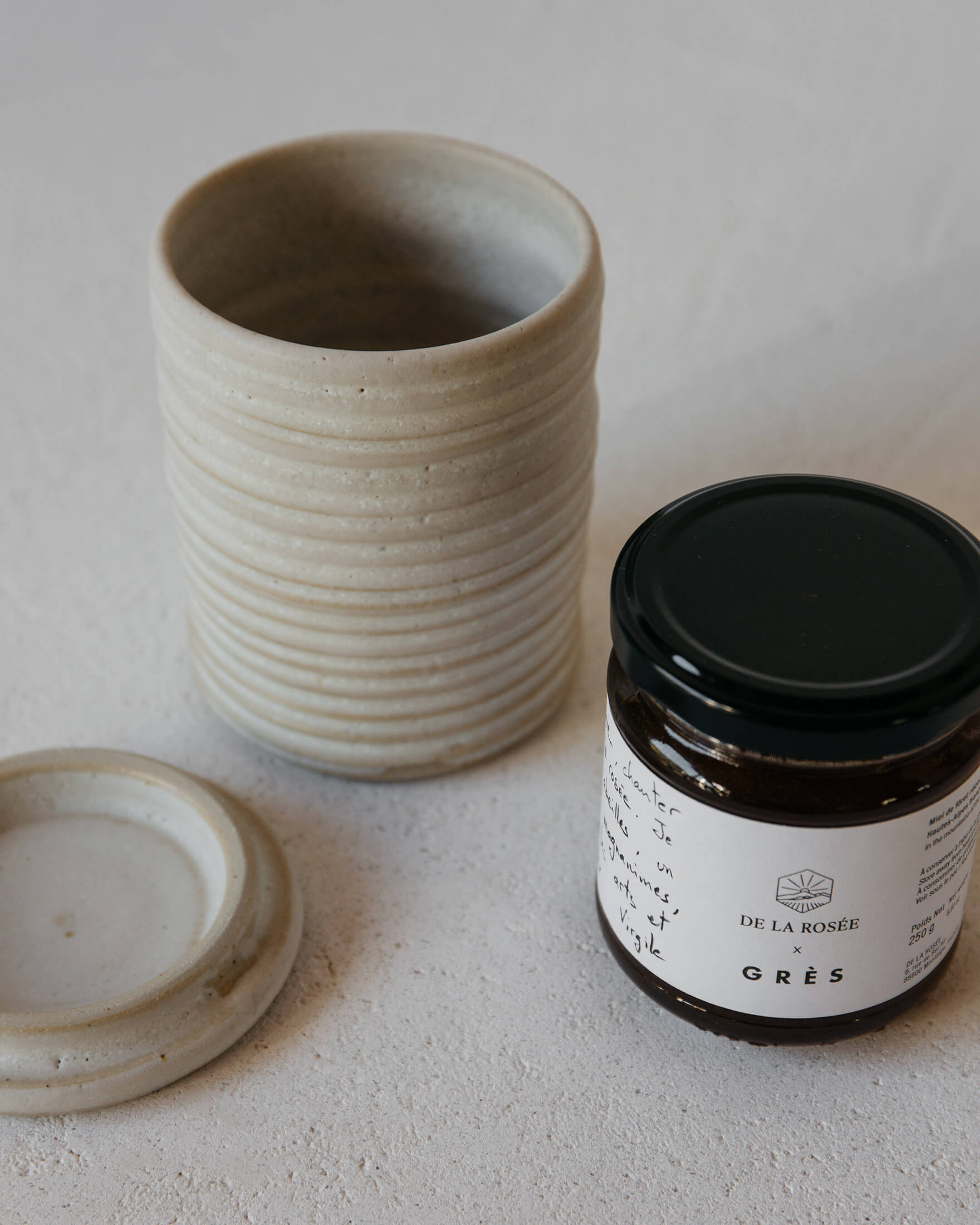 Grès Éditions x DE LA ROSÉE - Honey jar