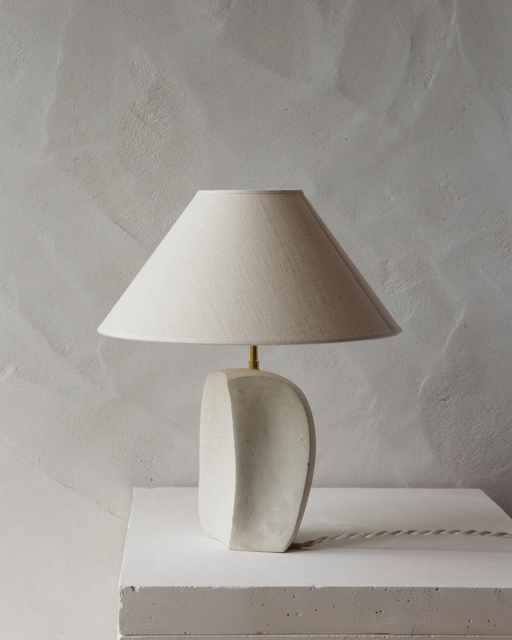 Jeudi | Grès Editions x Tuffe