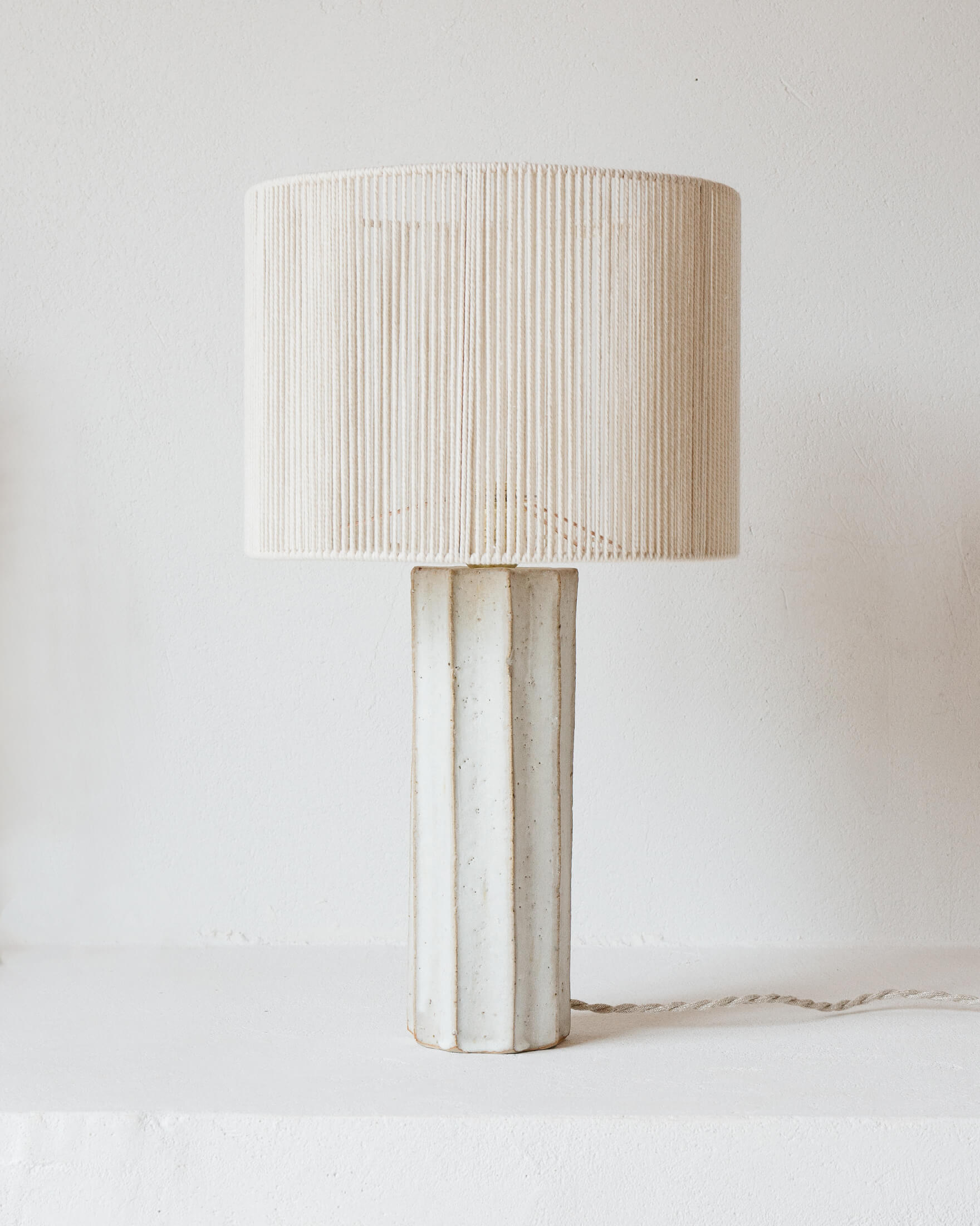 Lampe céramique Halo par Grès Éditions