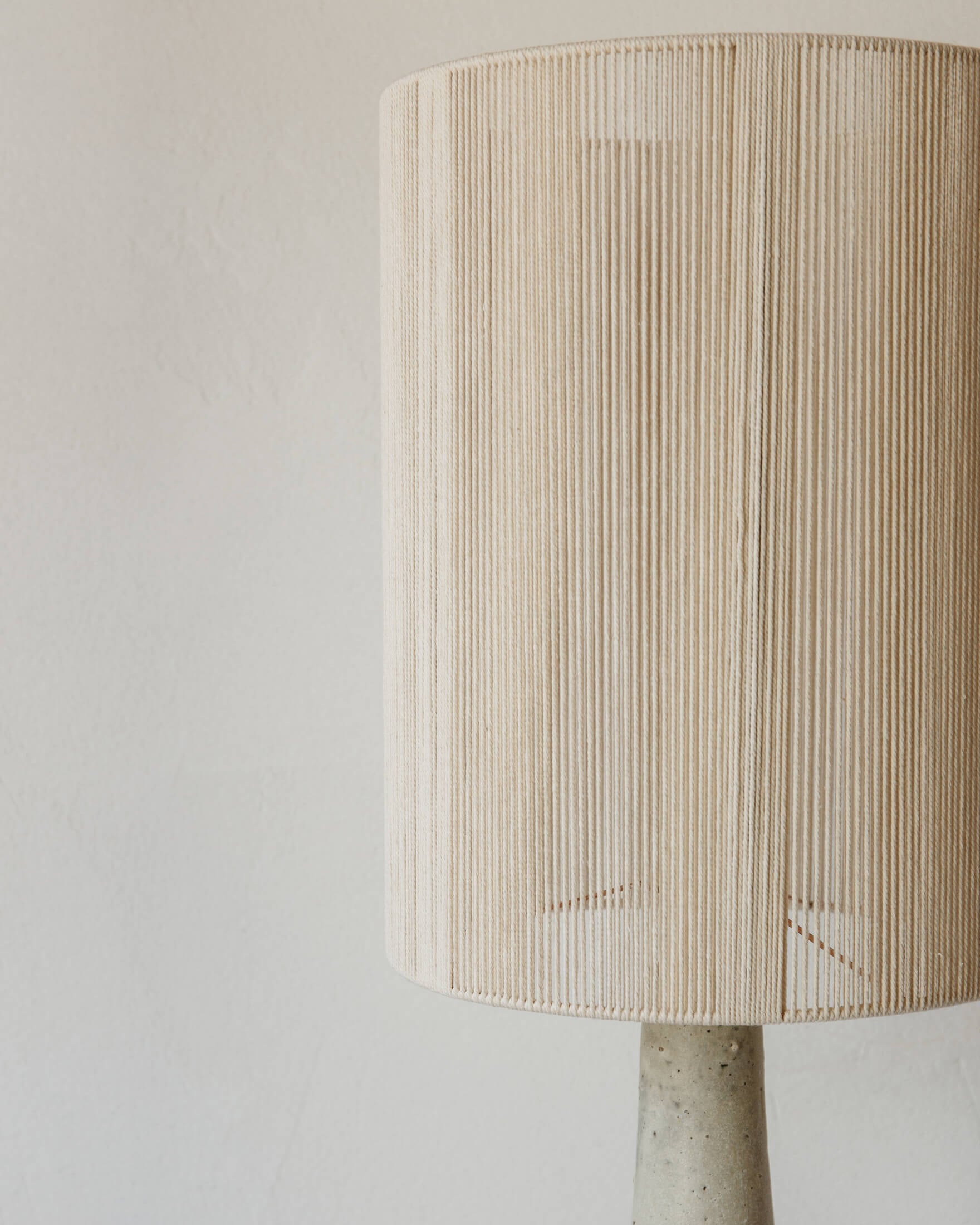 Lampe céramique Solstice par Grès Éditions