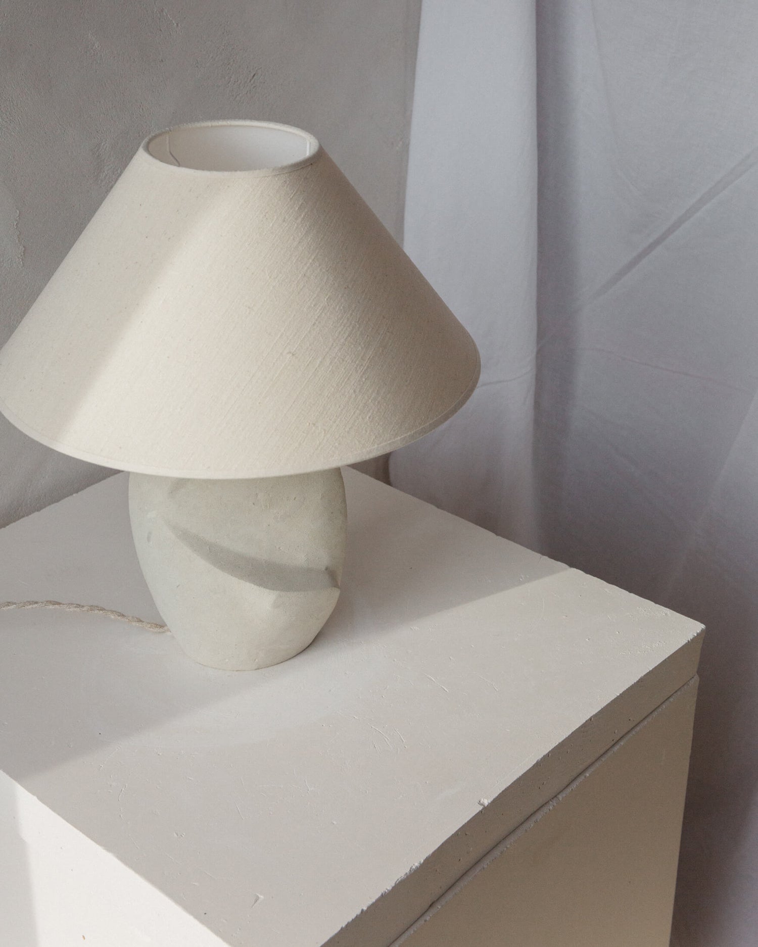 Jeudi | Grès Editions x Tuffe